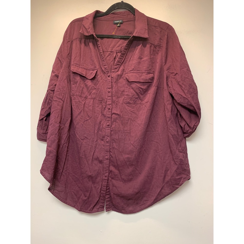Torrid Button Down Shirt Womens 2 Burgundy Excellent Roll Tab Cotton Rayon Blous
